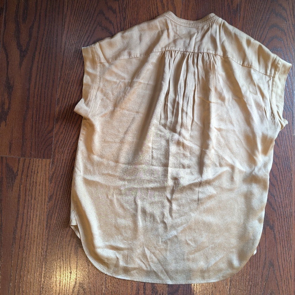 Vince Women's 100 Silk Gold Blouse Top Spring Office Workwear Going Out Career - Picture 6 of 7